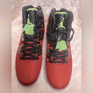 Men’s Never Worn Nike Air Jordan’s Spike Forty “University Red” Size 12